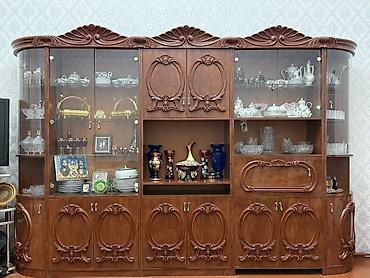 skaf suseli: Klassik üslubda iri vitrin-divan (qonaq otağı üçün) Klassik üslubda — 8