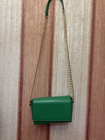 женские сумки на пояс: Çiyin çantası, Yeni