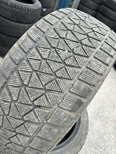 Шины: Шины 275 / 45 / R 22, Зима, Б/у, Комплект, Внедорожные (АТ/МТ), Япония, Bridgestone — 2