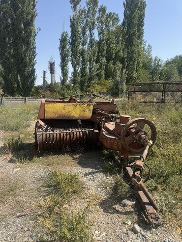 Тракторы МТЗ (Беларус): Трактор Беларус МТЗ-82.1 2012 года, комплекте: пицеп, пресс подборщик — 16