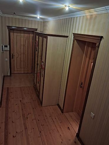 Uzunmüddətli kirayə evlər: 180 kv. m, 4 otaqlı, Artezian quyusu, Kanalizasiya, Kombi -da lalafo.az — 4 Uzunmüddətli kirayə evlər: 180 kv. m, 4 otaqlı, Artezian quyusu, Kanalizasiya, Kombi — 4