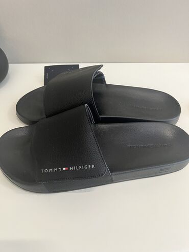 босоножки новые: Tommy Hilfiger, Ölçü: 42, rəng - Qara, Yeni