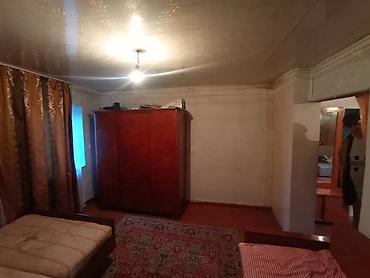 Продажа коттеджей и домов: Продам дом по адресу ул.Бакытбек Егембердиев 15. Дом 33 м², земля — 11