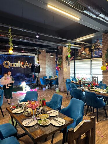 bag evine aile teleb olunur 2020: Ofisiant tələb olunur, Restoran, Aylıq ödəniş, 18-29 yaş, 1-2 illik təcrübə