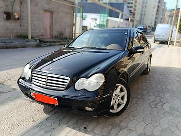 w203 radiator: Mercedes-Benz C 240: 2.4 l | 2001 il Sedan — 4