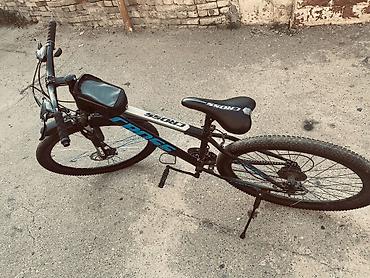İdman velosipedləri: CROSS dağ velosipedi - Güclü alüminium tipli çərçivə, qara rəngli — 2