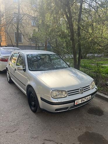 авто вариянт: Volkswagen Golf: 2001 г., 1.6 л, Автомат, Бензин, Хэтчбэк — 1