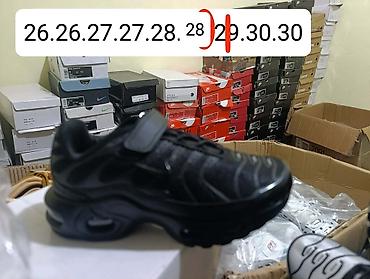 Patike: Decije TN Nike
Dostupni brojevi su na slikama
Cena 3100 din — 10