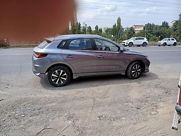 matiz 2010: Компактный городской кросс-хэтчбек серого цвета. Основные — 1