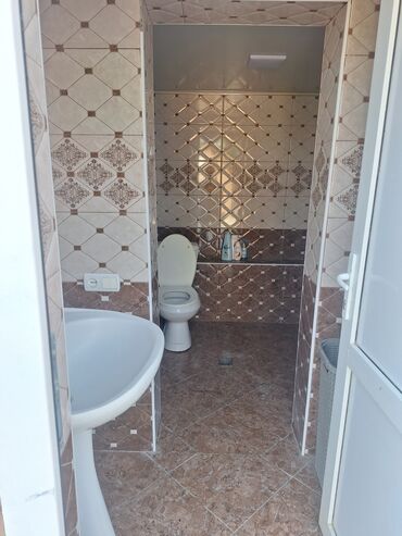 Uzunmüddətli kirayə evlər: 30 kv. m, 1 otaqlı -da lalafo.az — 6 Uzunmüddətli kirayə evlər: 30 kv. m, 1 otaqlı — 6