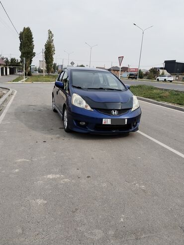 туманик хонда фит: Honda Fit: 2011 г., 1.5 л, Автомат, Бензин