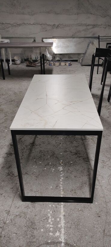 стол металл: Кухонный Стол, цвет - Белый, Новый