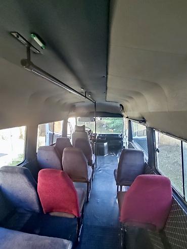 torpaqla barter maşınlar: Mercedes-Benz : 2.4 l | Mikroavtobus — 8