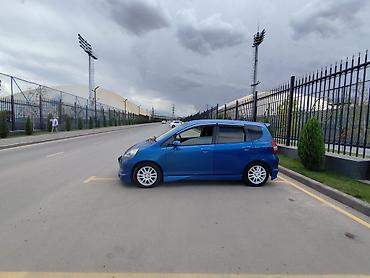 фит 3: Honda Fit: 2003 г., 1.5 л, Вариатор, Бензин, Хэтчбэк — 5