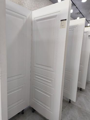 Ağ rəngli klassik dizaynlı daxili qapı panelləri - Material