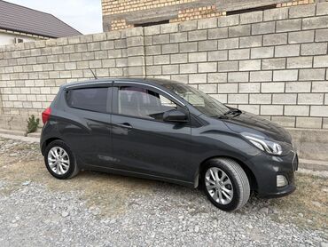таота раф4: Chevrolet Spark: 2018 г., 0.1 - engine capacity л, Автомат, Бензин, Хетчбек