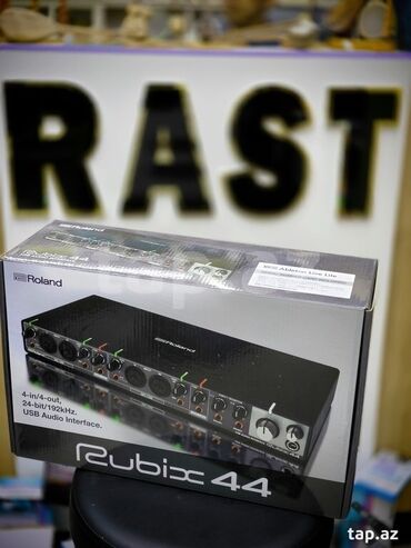 roland x6: Səs kartı Roland Rubix 44 Musiqi alətləri RAST Musiqi alətləri