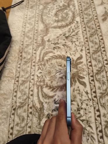 Apple iPhone: IPhone 13, 128 GB, Göy — 9
