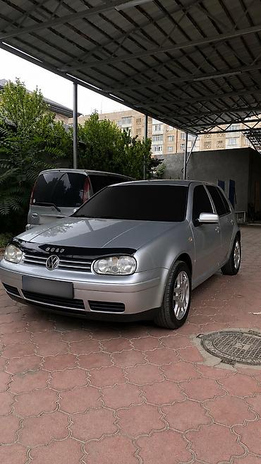 Volkswagen Golf: 2002 г., 1.6 л, Кол менен иштөөчү, Бензин, Седан lalafo.kg да — 1 Volkswagen Golf: 2002 г., 1.6 л, Кол менен иштөөчү, Бензин, Седан — 1
