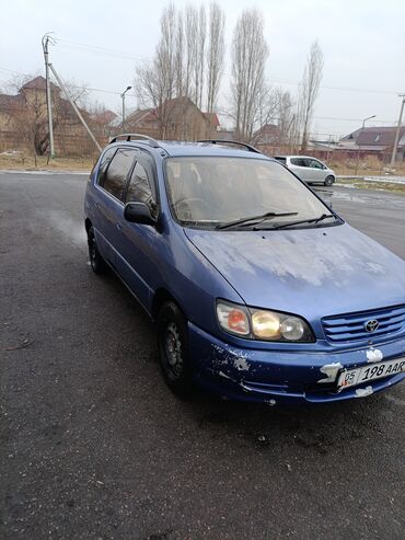 Toyota: Toyota Ipsum: 1997 г., 2 л, Автомат, Бензин, Минивэн