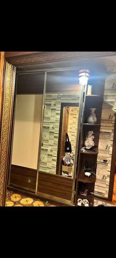 куплю шкаф бу: Dolab satilir ✅190 azn. Eni 1.80 2.80 hündürlük. Dərinliyi 40sm