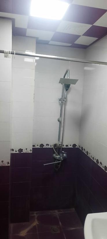 Uzunmüddətli kirayə mənzillər: Mənzildə 2 otaq planı: geniş dəhlizdən qonaq otağına və ayrıca mətbəxə — 4