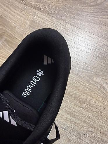 krosovkalar: Adidas qaçış/idman ayaqqabısı Original Adidas idman ayaqqabısı razmer — 2
