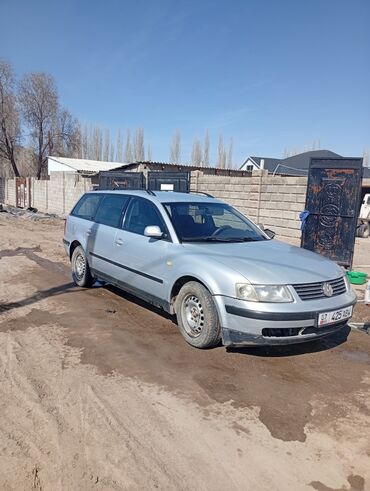 скупка дисков на авто: Volkswagen Passat Variant (универсал), серебристый цвет кузова