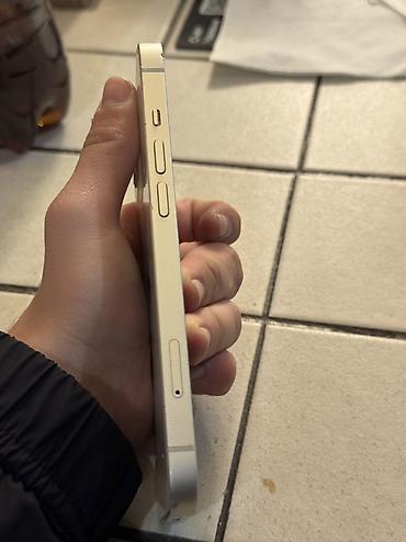 apple 6s: IPhone 13, Б/у, 128 ГБ, Белый, Чехол, 72 % — 3