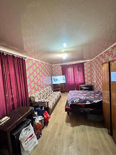 куплю продаж: 1 комната, 33 м², Индивидуалка, 1 этаж, Старый ремонт — 1