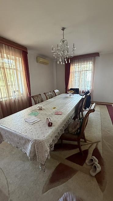 Кухонные столы: Кухонный стол, Б/у, Прямоугольный, Нераскладной — 2