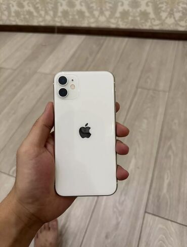 Apple iPhone: IPhone 11, 64 ГБ, Чехол, 92 %