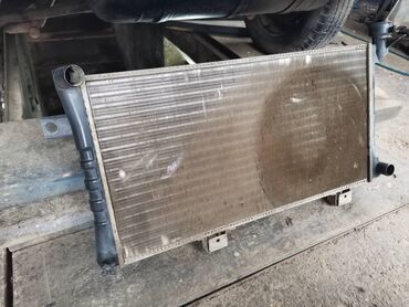 Auto delovi: Hladnjak Lada 21213 Niva. Polovno, ocuvano. Skinuto a rastavljenog — 3