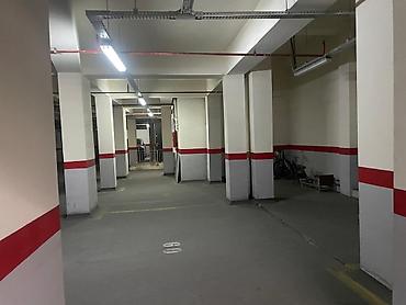 icare qaraj: Ağ şəhər Mərkəzi Bulvar küç. ev4 qaraj60. 14kv.m geniş Qaraş — 5