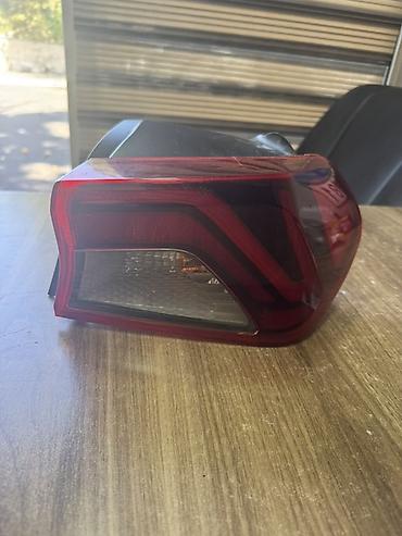 Ehtiyat hissələri: Məhsul: Arxa fənər (taillight) - Rəng/optika: Qırmızı şəffaf korpus — 4