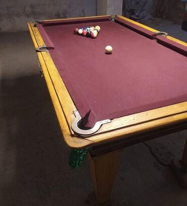 Restoran mebeli: Bilyard 570₼ satılır Mermer deyilled mdf dirler 2.2*1 Unvan Masazir