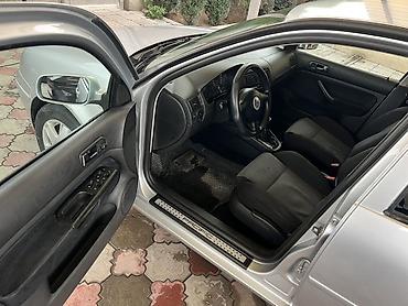Volkswagen: Volkswagen Golf: 2003 г., 1.6 л, Механика, Бензин, Хэтчбэк — 11