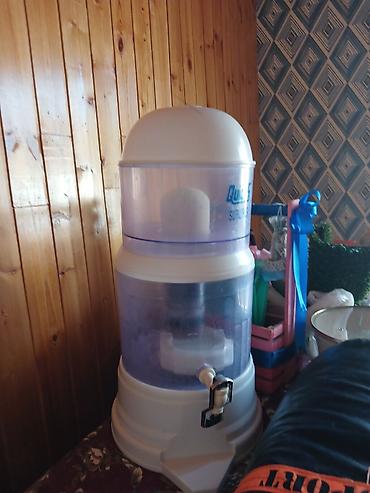 su sızma aparatı: Quicks Su Filtrəsi – masaüstü, cazibə qüvvəsi ilə işləyən mexaniki su — 3