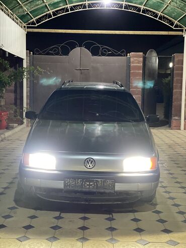 электромобиль neta: Volkswagen Passat: 1992 г., 1.8 л, Механика, Бензин, Универсал