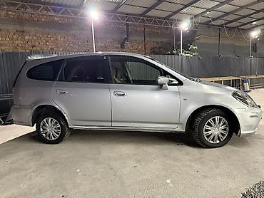 vr6 2 8: Honda Stream: 2002 г., 2 л, Автомат, Бензин, Минивэн — 3