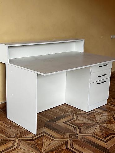 компьютерный стол: Boyuk olcude reseption masası 2_3 ay olar texmini hazirlandigi — 1
