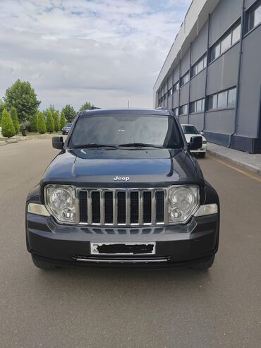 бампера гольф 2: Jeep Cherokee: 2.8 л | 2011 г. 309000 км Внедорожник