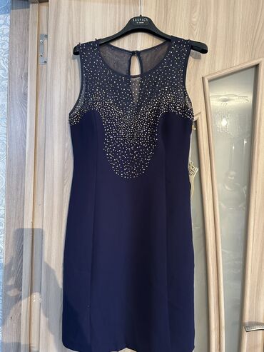 Gündəlik donlar: Qadın paltarları – müxtəlif modellər - Model 1: Qızılı parıltılı — 7