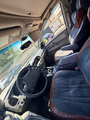 авто сатуу: Toyota Sequoia: 2005 г., 4.7 л, Автомат, Бензин, Жол тандабас — 7