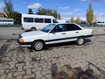 мерседес бенз а: Audi 100: 1986 г., 1.8 л, Механика, Бензин, Седан