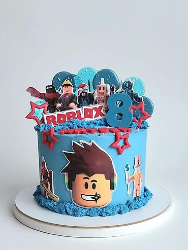 Кондитерские изделия, сладости: Именные торты на день рождения с декоративными топперами - Оформление — 16