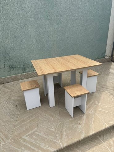 Masa və oturacaq dəstləri: Mətbəx üçün, Yeni, Açılan, Dördbucaq masa, 4 stul — 7