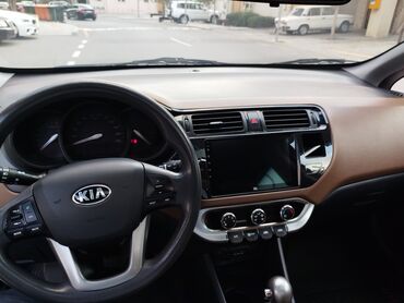 Kia: Kia Rio: 1.4 l | 2012 il Hetçbek — 4