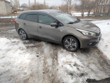 портер автомобили: Kia Ceed: 2015 г., 1.6 л, Механика, Газ, Универсал