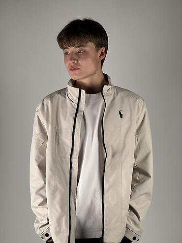 lacoste original: Лёгкая мужская куртка-бомбер с воротником-стойкой - Два универсальных — 1